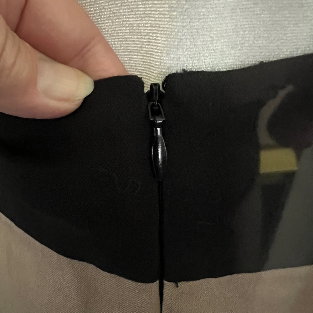 Banana Republic Tan Black‎ Colorblock Stretch Pencil Skirt Size 12 - Picture 7 of 11